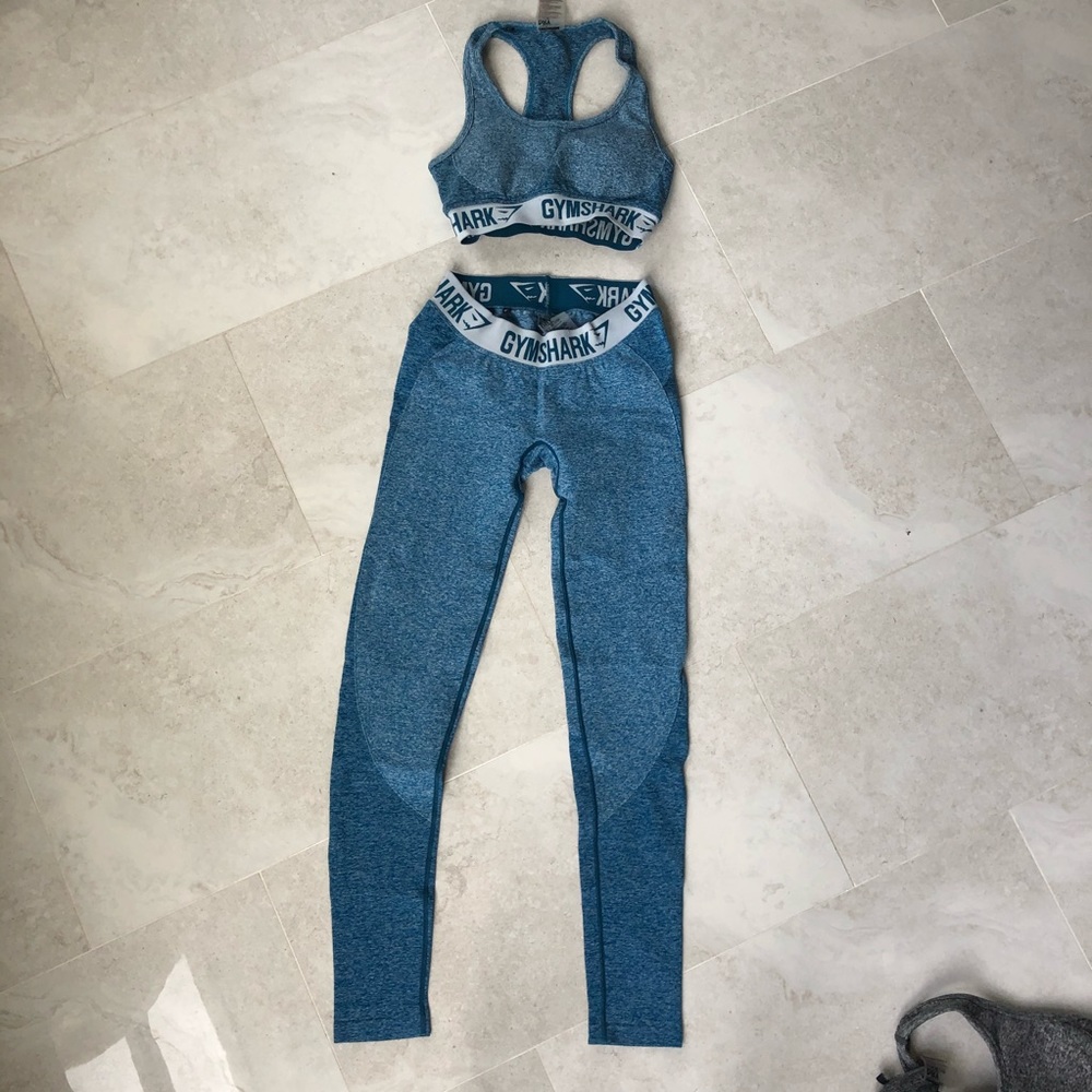 Gymshark Blue Leggings and Sports Bra Set
